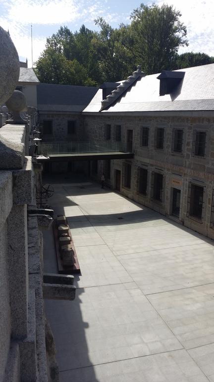 Hotel Casa De La Moneda Segowia Zewnętrze zdjęcie